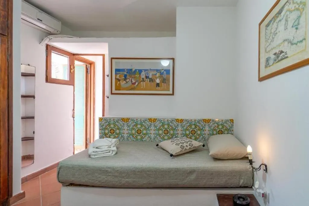 Villa Casa Degli Elimi 람페두사